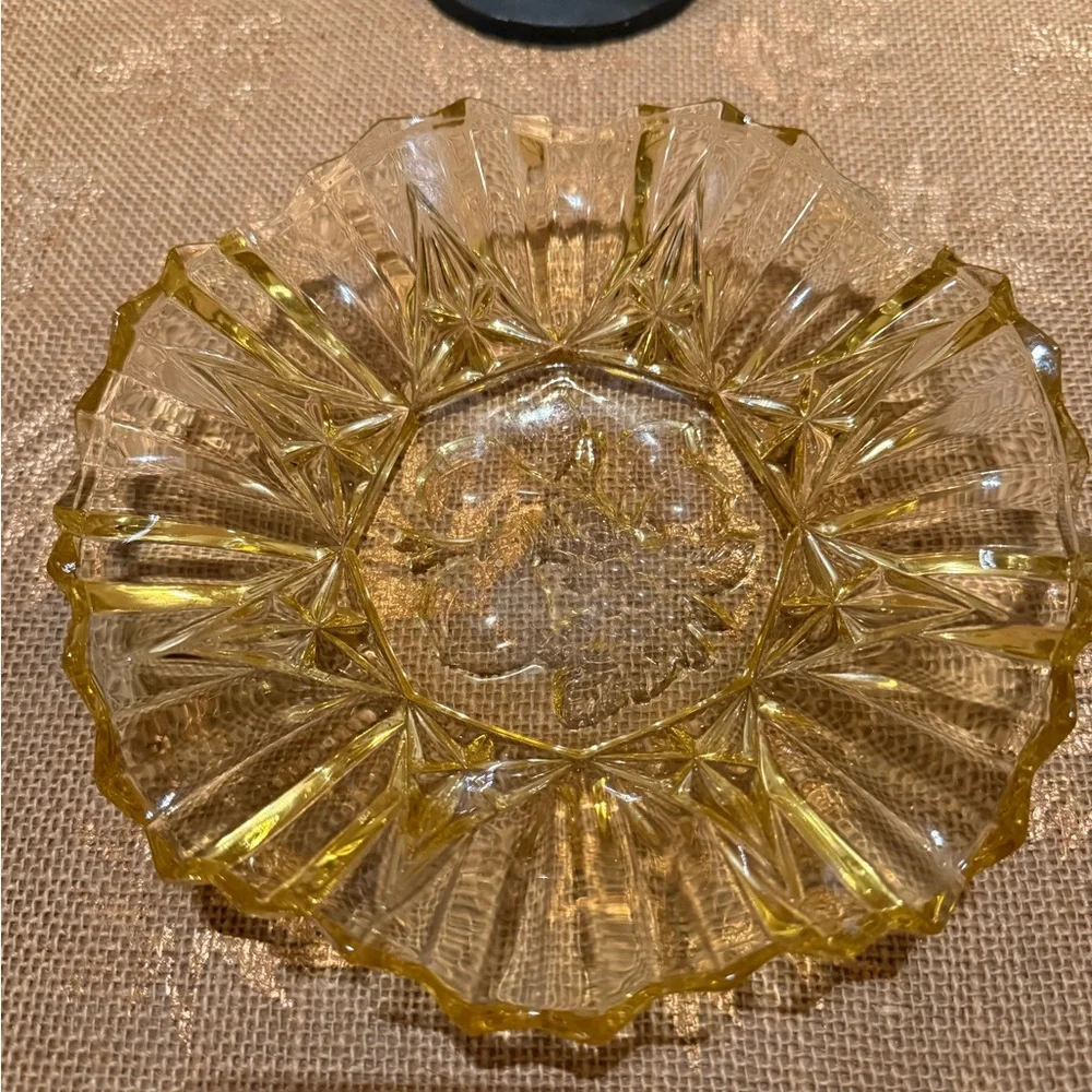 Vintage Federal Glass Pioneer Pattern Bowl